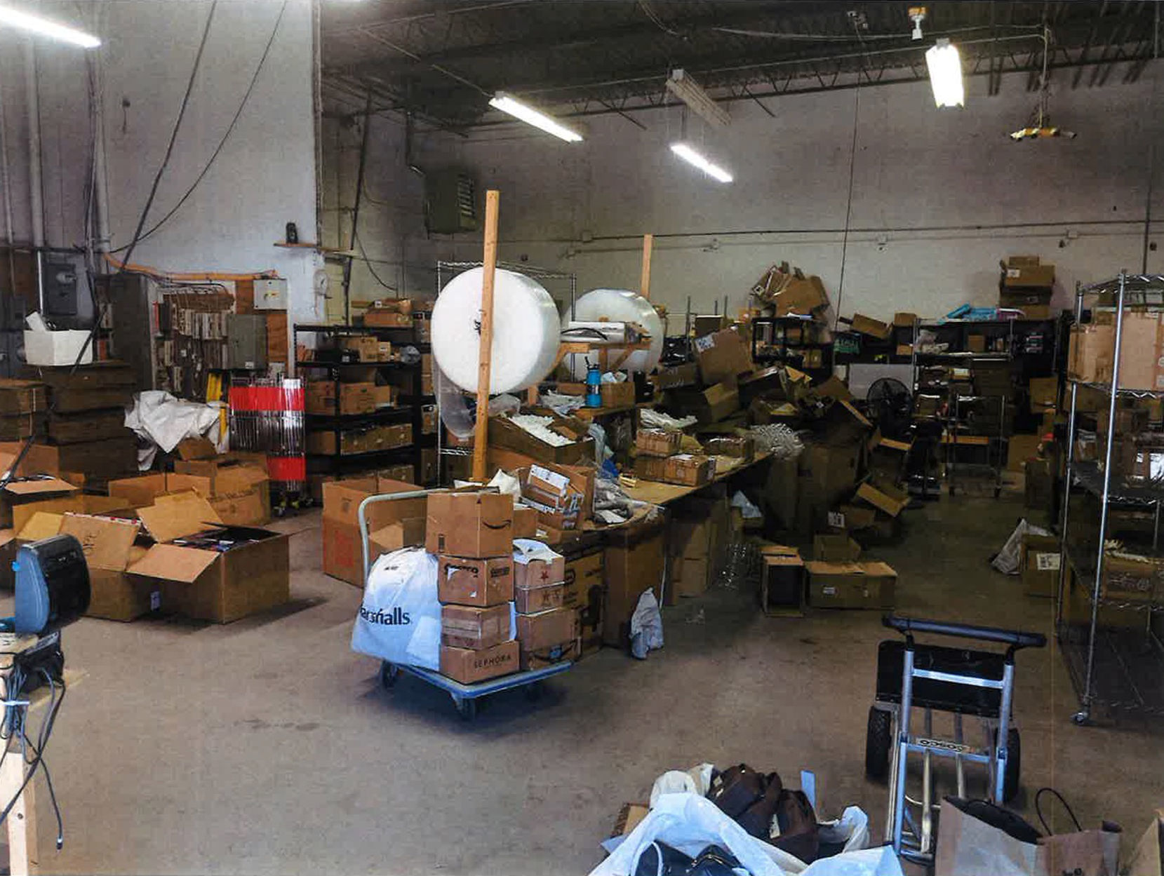 Gift cards warehouse
